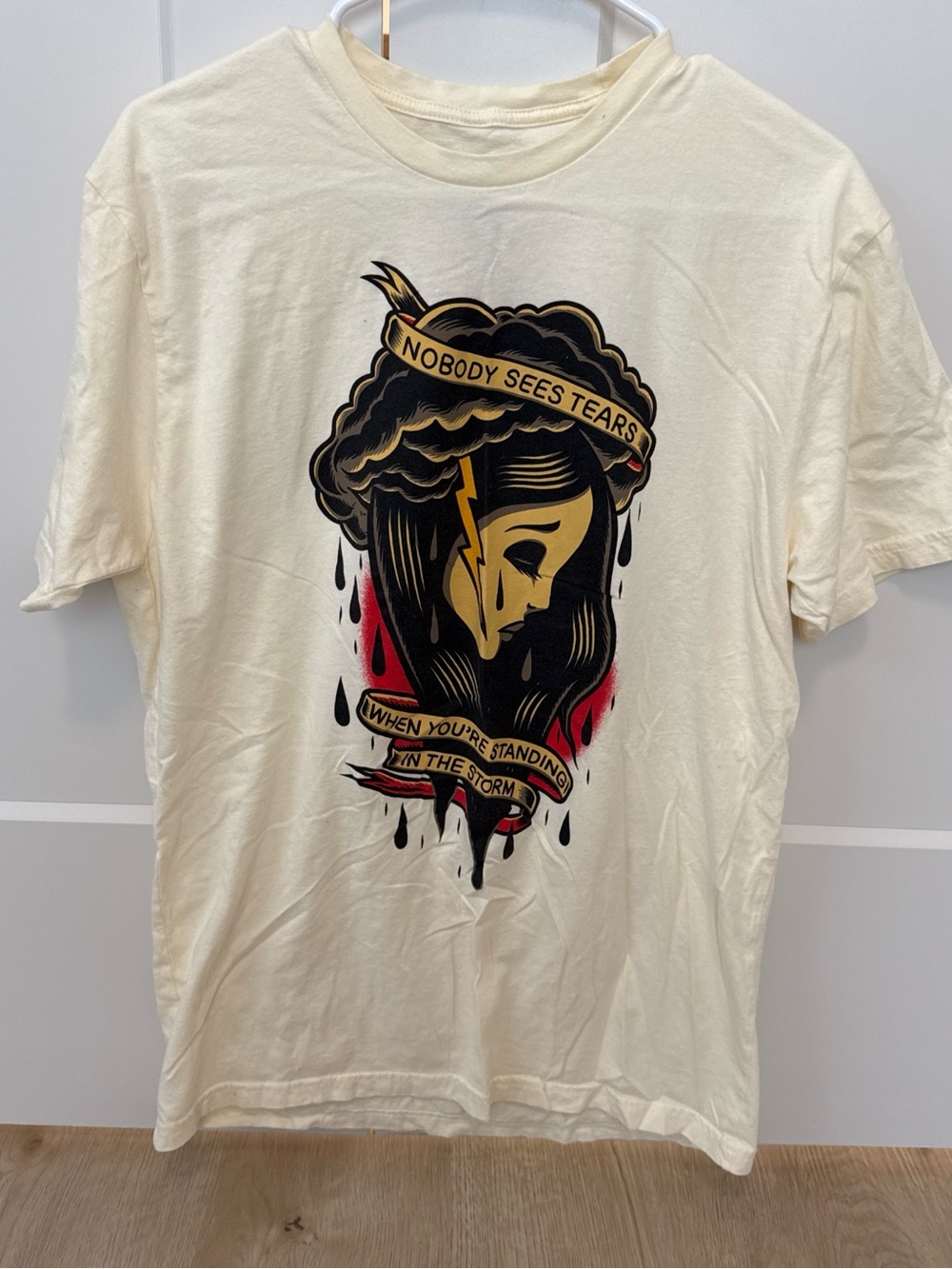 Rhymesayers Entertainment Storm Graphic Men's Ivory Crew Neck T-Shirt Size L